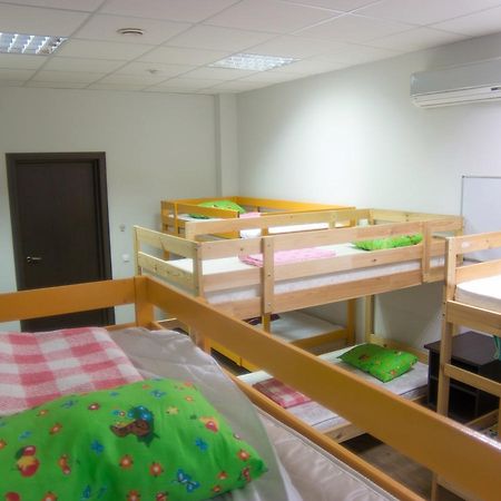 Gde Spat Hostel Ekaterinburg Ngoại thất bức ảnh