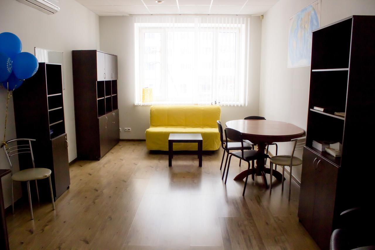 Gde Spat Hostel Ekaterinburg Ngoại thất bức ảnh