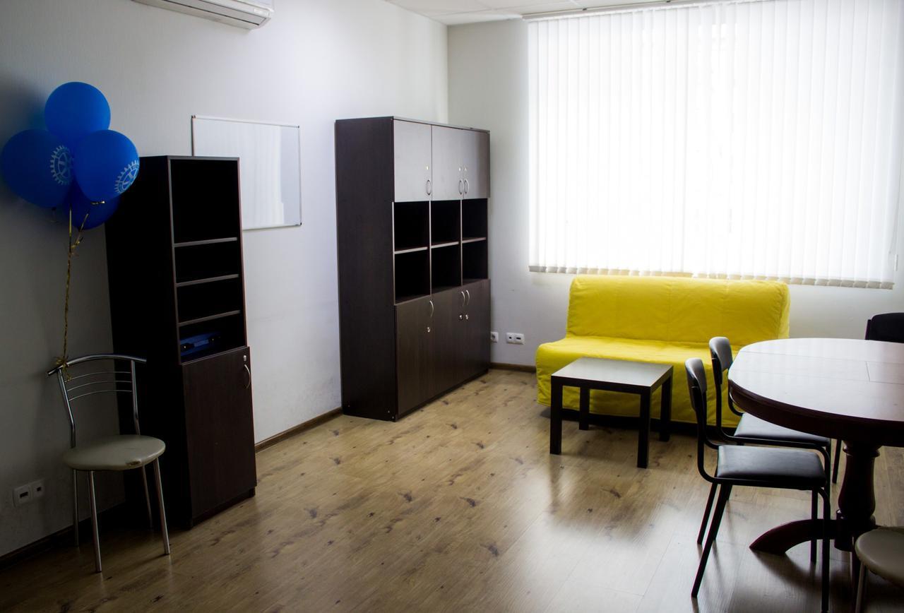 Gde Spat Hostel Ekaterinburg Ngoại thất bức ảnh