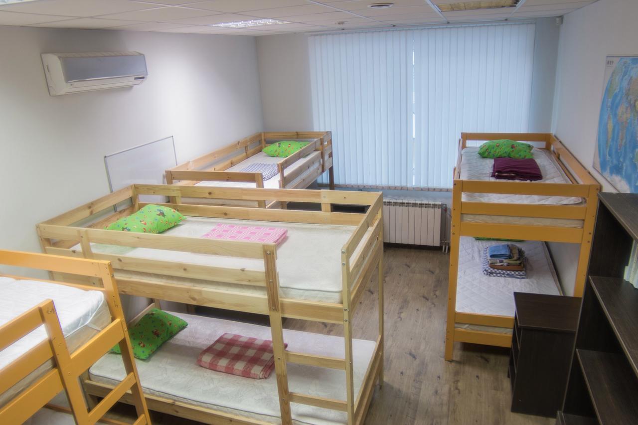 Gde Spat Hostel Ekaterinburg Ngoại thất bức ảnh